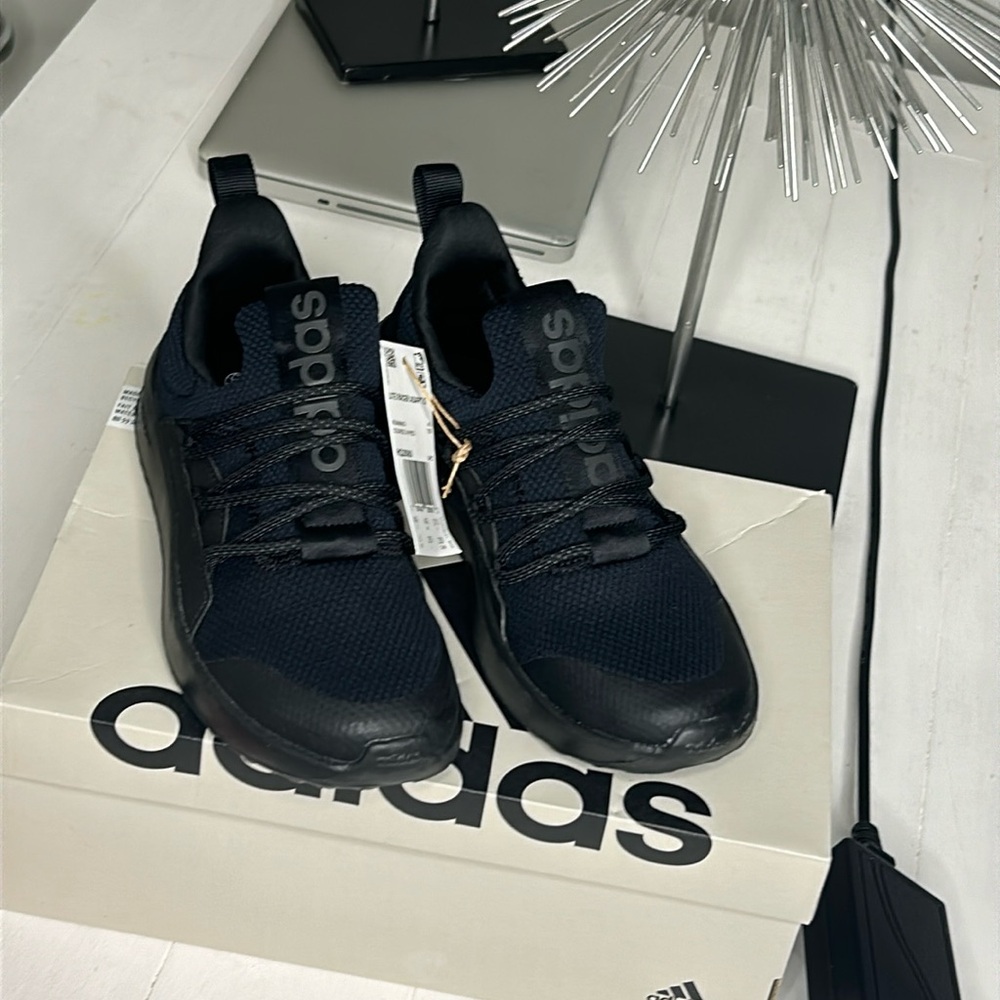 Black new Adidas size 5